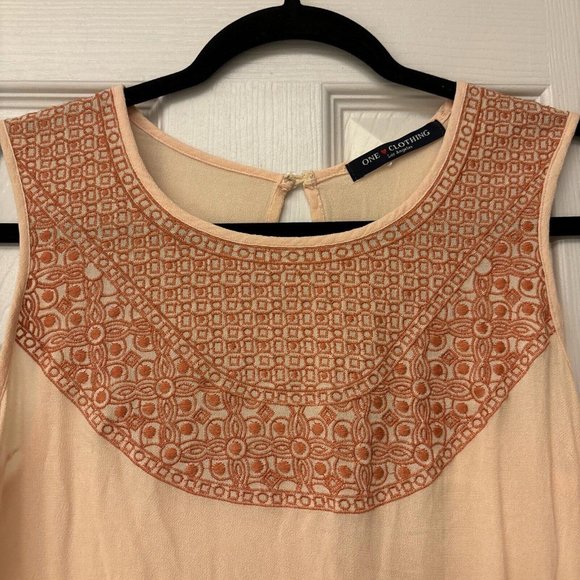 One Clothing Peach Embroidered Tank. Size Small. Boho. Peasant Casual Beach - Picture 2 of 6